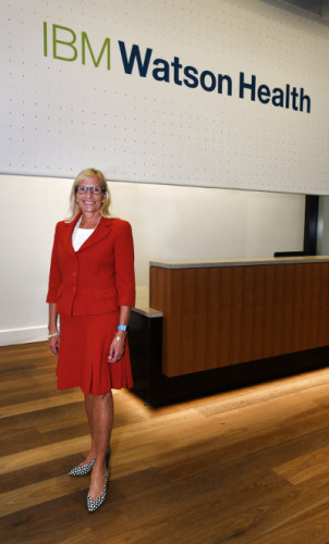 La General Manager Deborah DiSanzo apre il nuovo quartier generale di IBM Watson Health (Foto cortesia IBM)