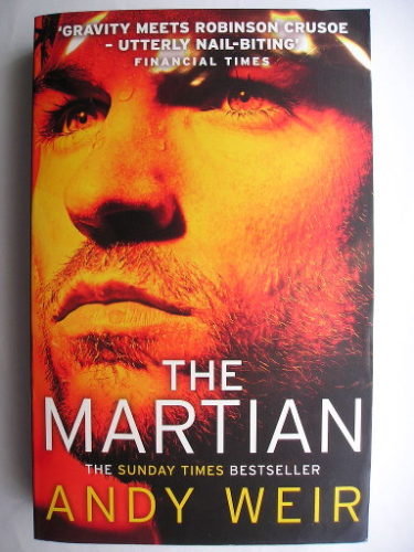 L'uomo di Marte, conosciuto anche come Sopravvissuto - The Martian, di Andy Weir (Edizione britannica)
