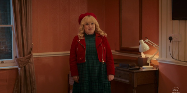 Gioia Almondo (Nicola Coughlan) in Joy to The World (Immagine cortesia BBC / Disney+)